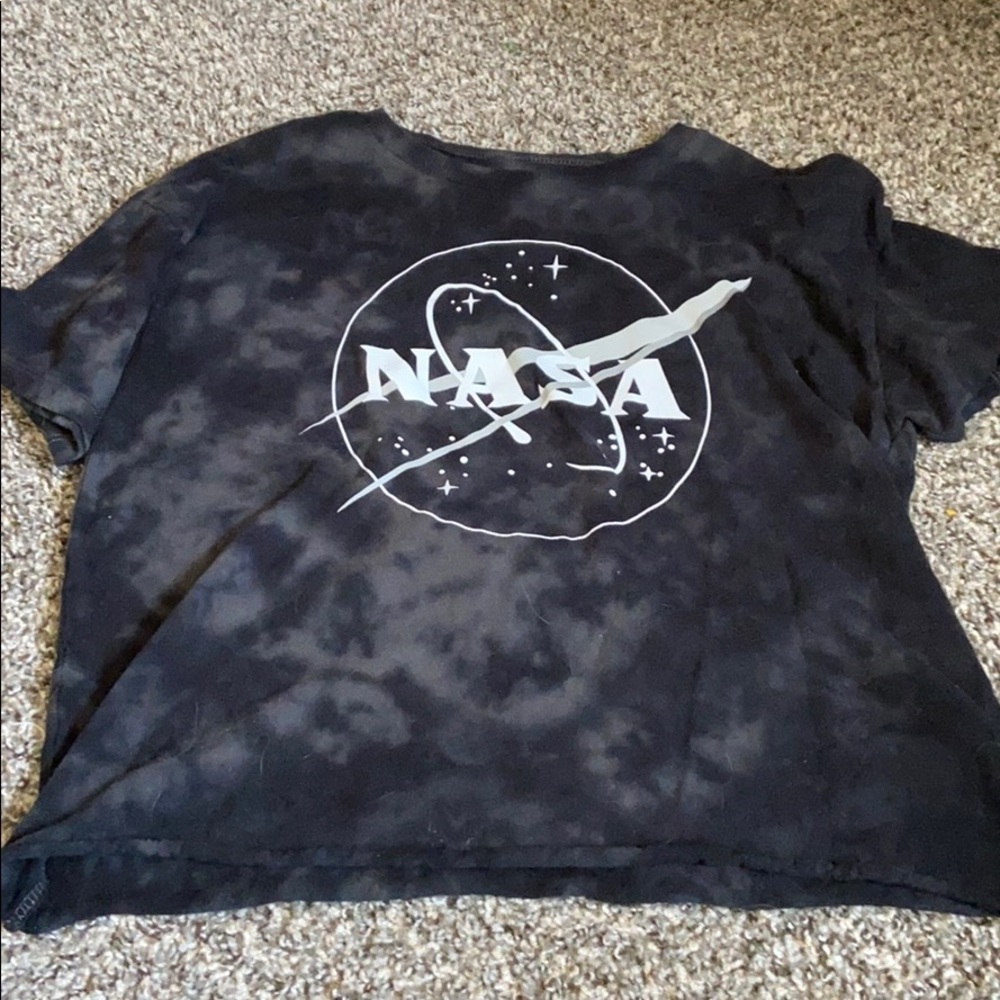 Super cute black nasa shirt size medium